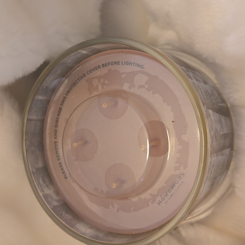 HomeWorx Country Road Scented Candle - Picture 3 of 4